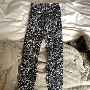 Lululemon wonder under leggings